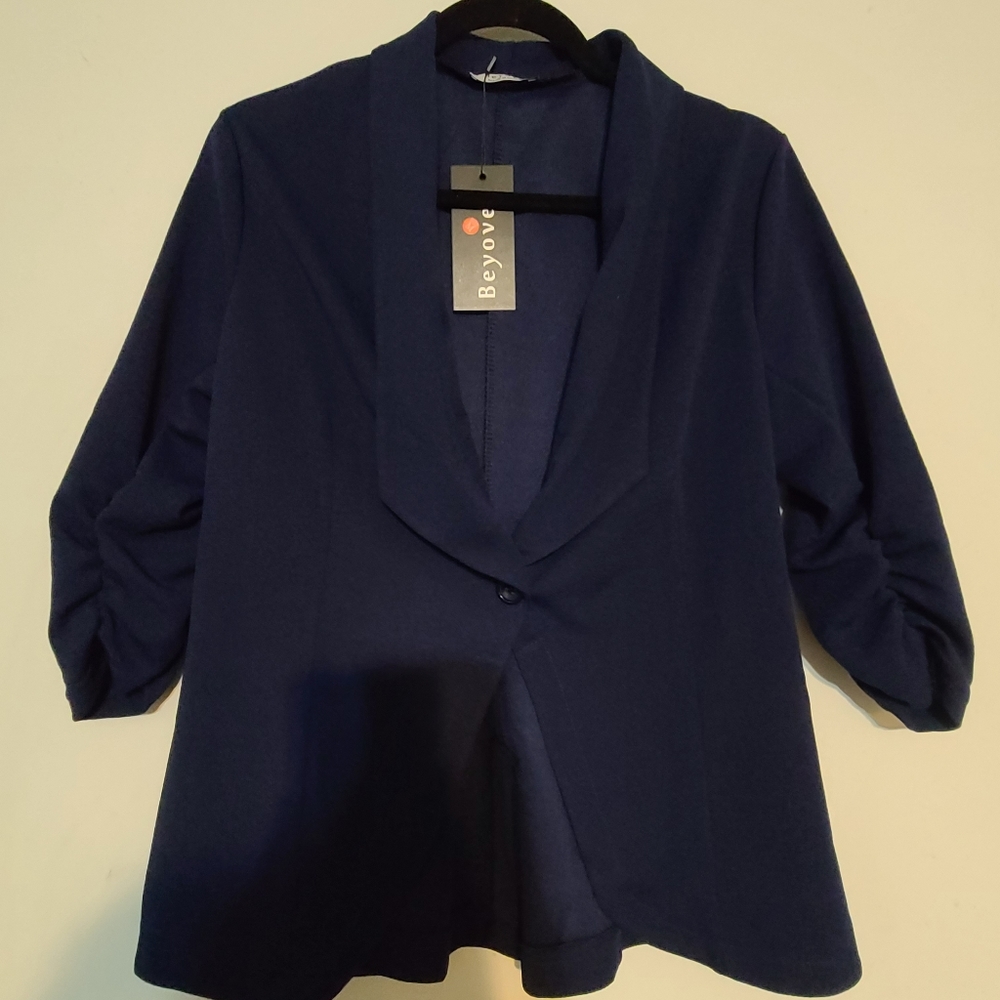 Women's navy blazer, Beyove, medium